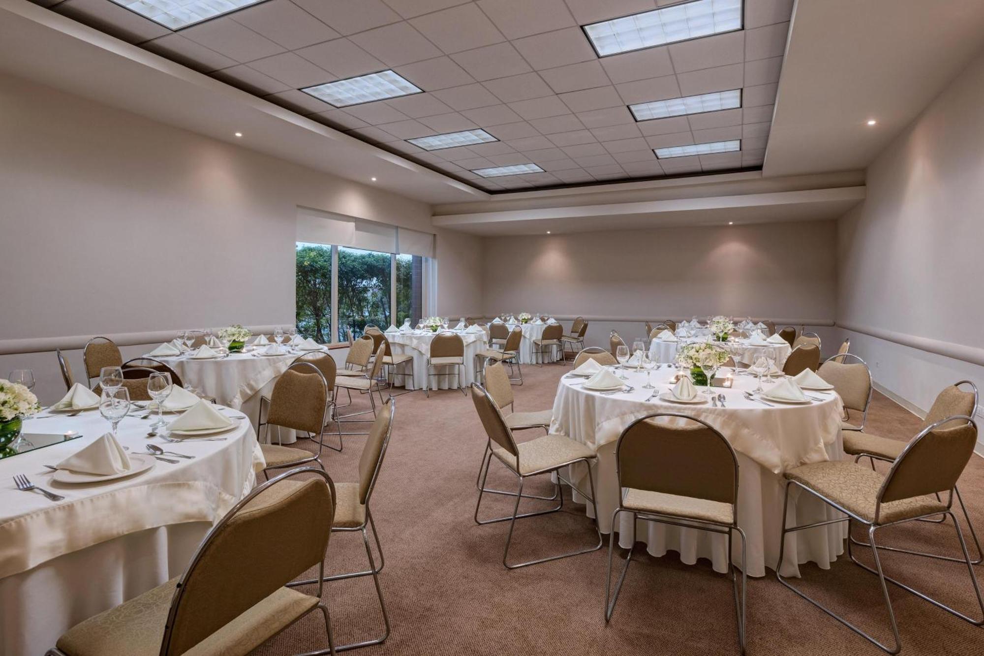 Four Points By Sheraton Monterrey Linda Vista Guadalupe  Екстер'єр фото