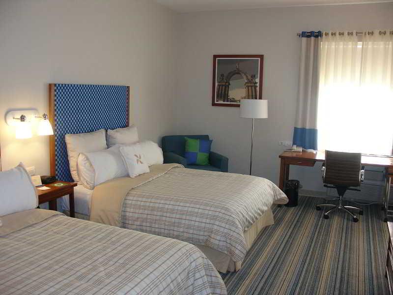 Four Points By Sheraton Monterrey Linda Vista Guadalupe  Екстер'єр фото